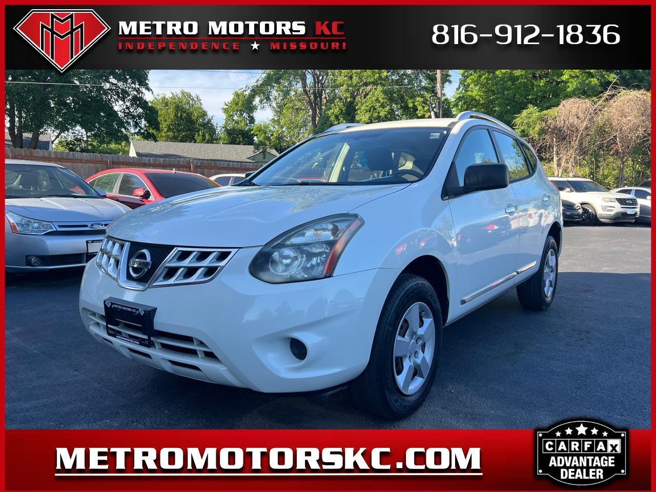 2015 Nissan Rogue Select S FWD's photo