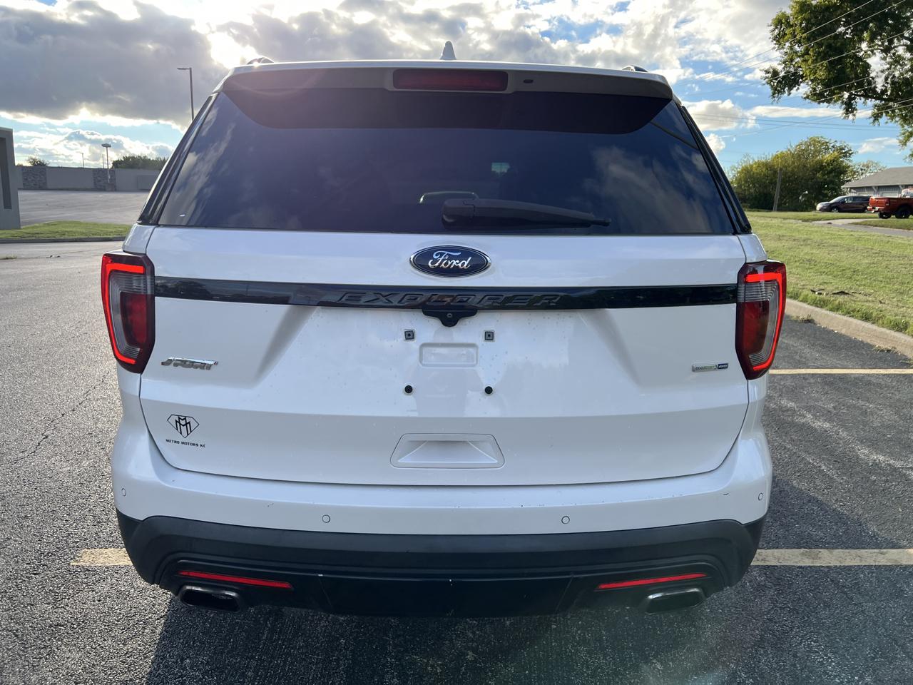 Ford Explorer 4WD 4dr Sport 2016