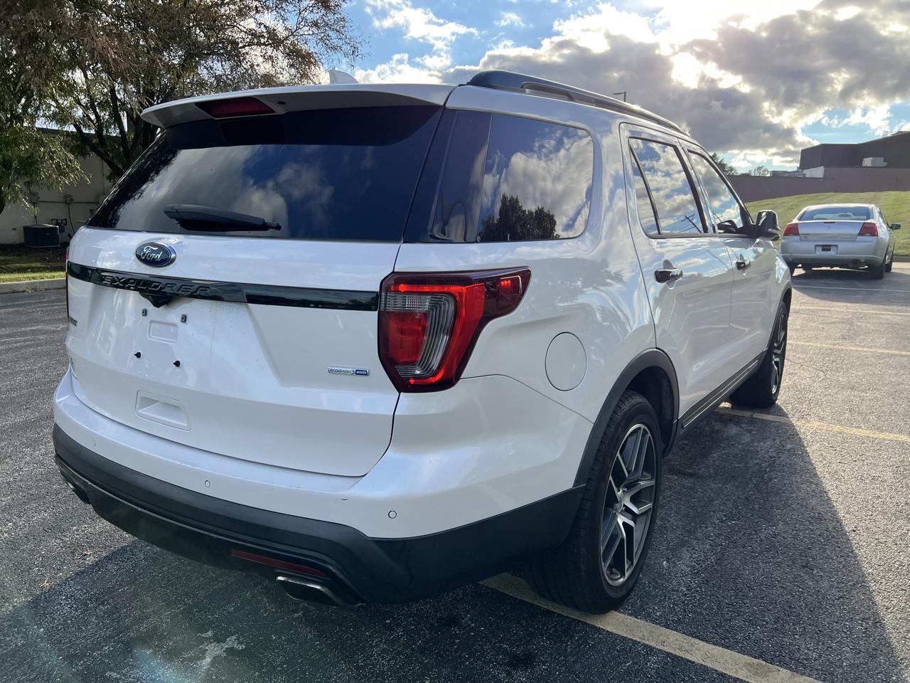 Ford Explorer 4WD 4dr Sport 2016