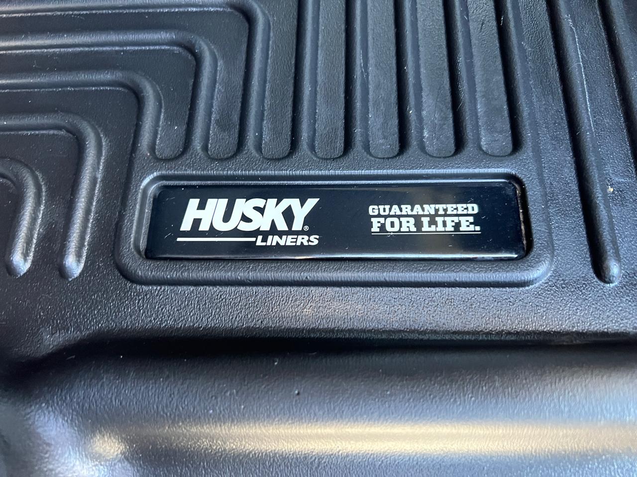 RAM 1500 Express 4x4 Quad Cab 6'4" Box 2017