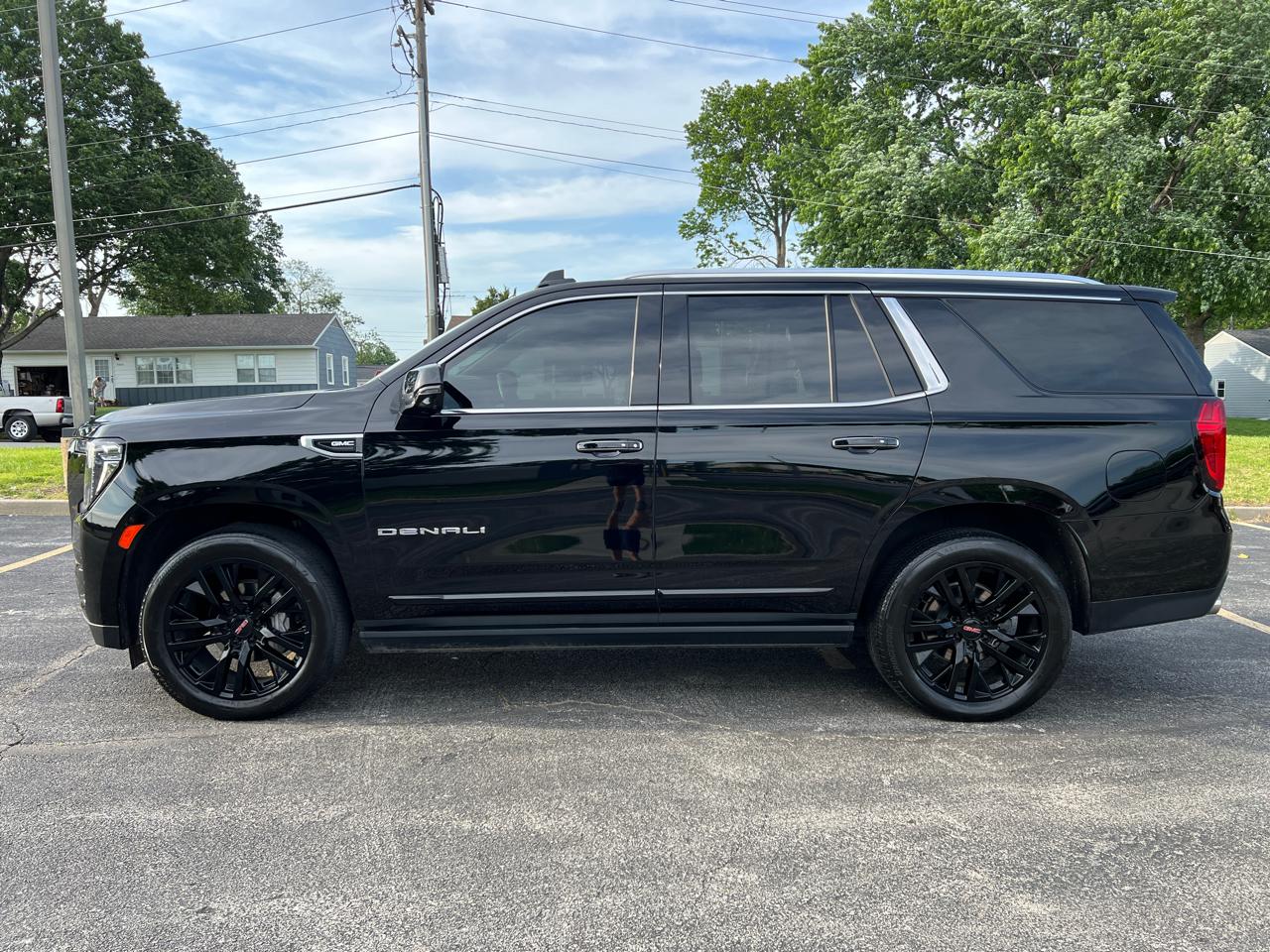GMC Yukon 4WD 4dr Denali 2022