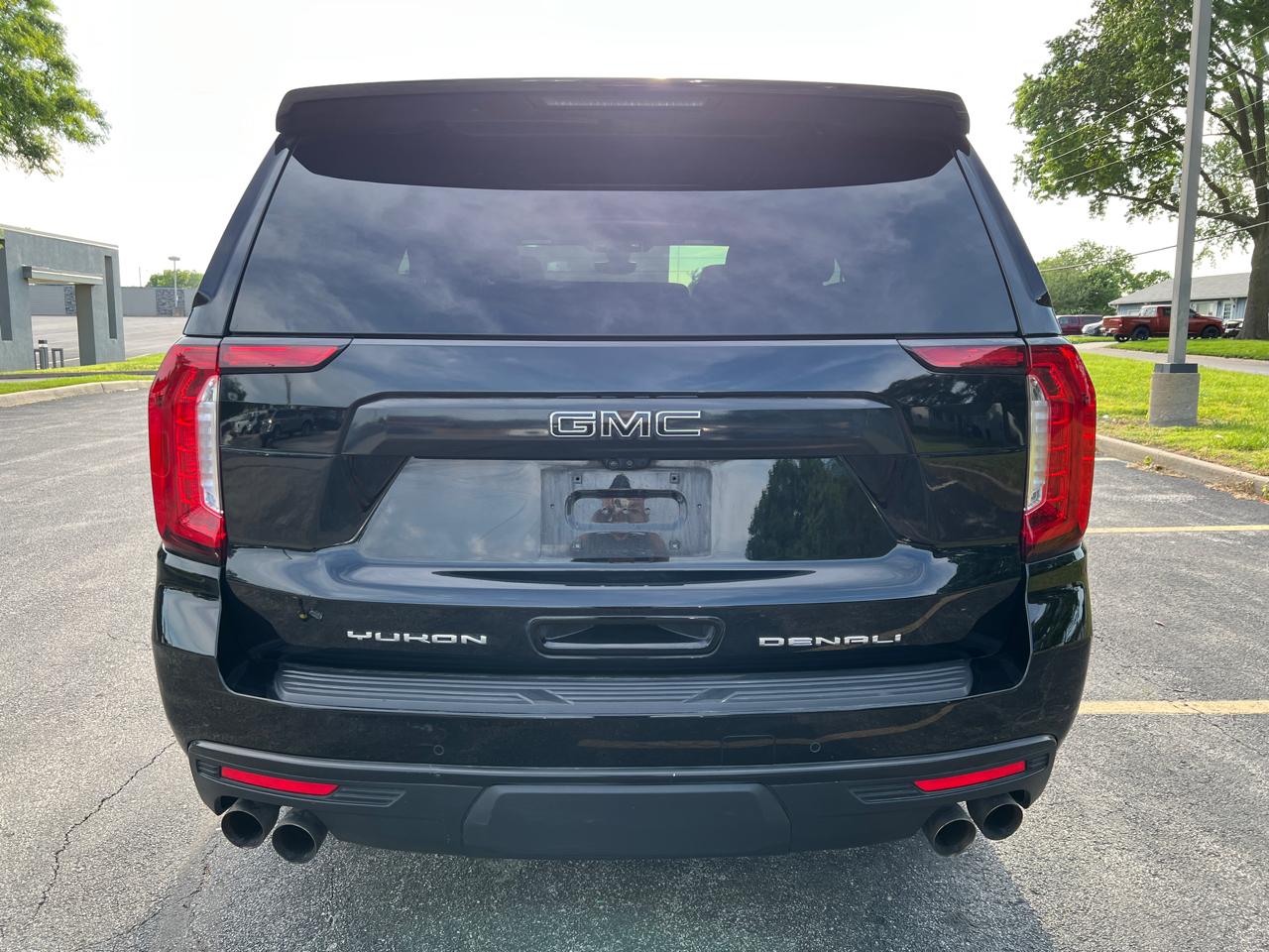 GMC Yukon 4WD 4dr Denali 2022