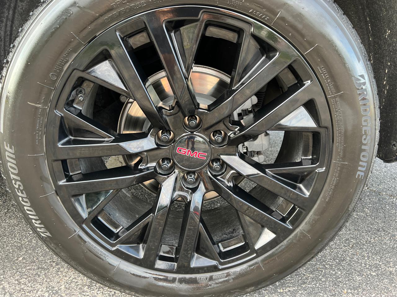 GMC Yukon 4WD 4dr Denali 2022