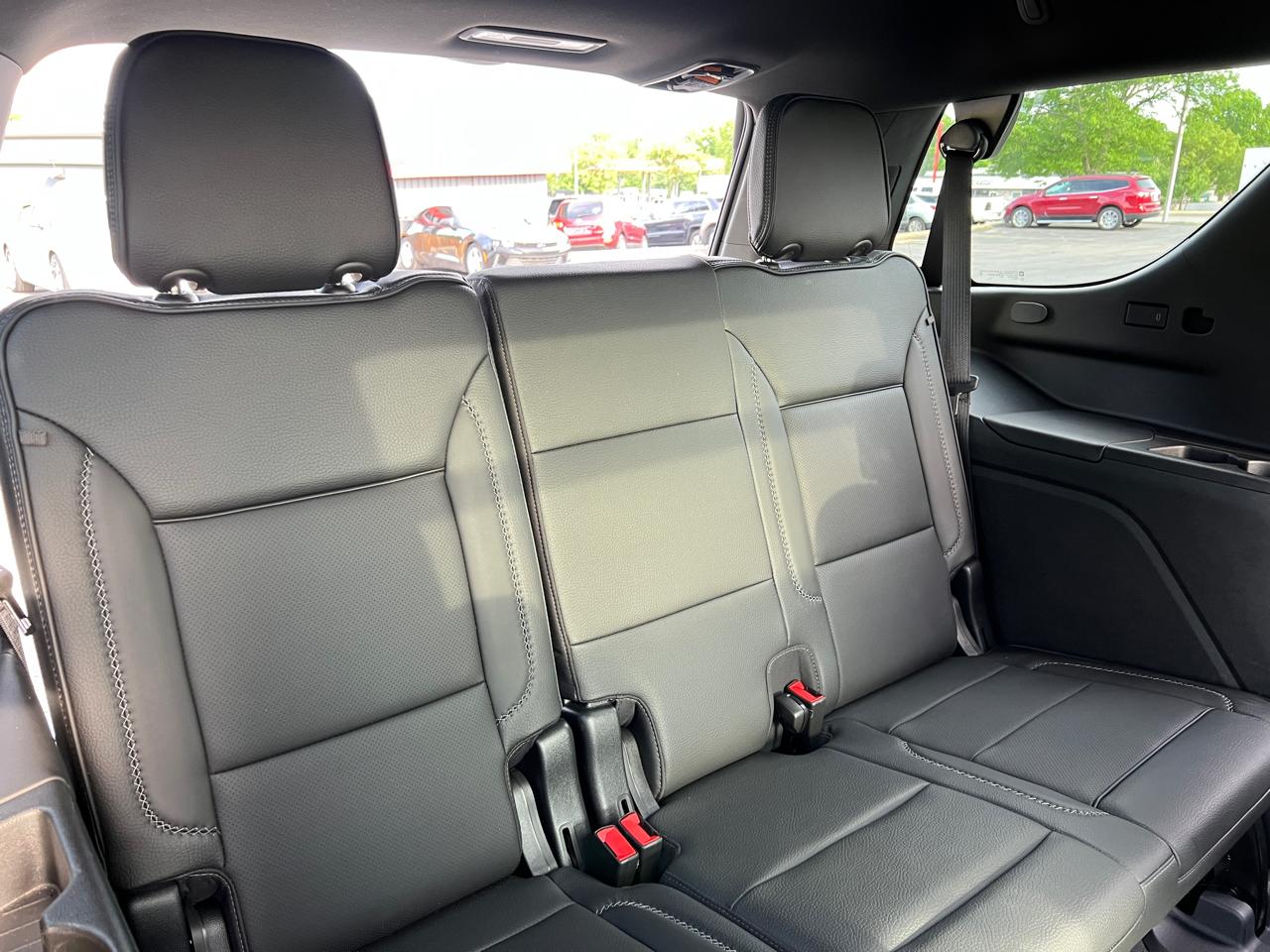 GMC Yukon 4WD 4dr Denali 2022