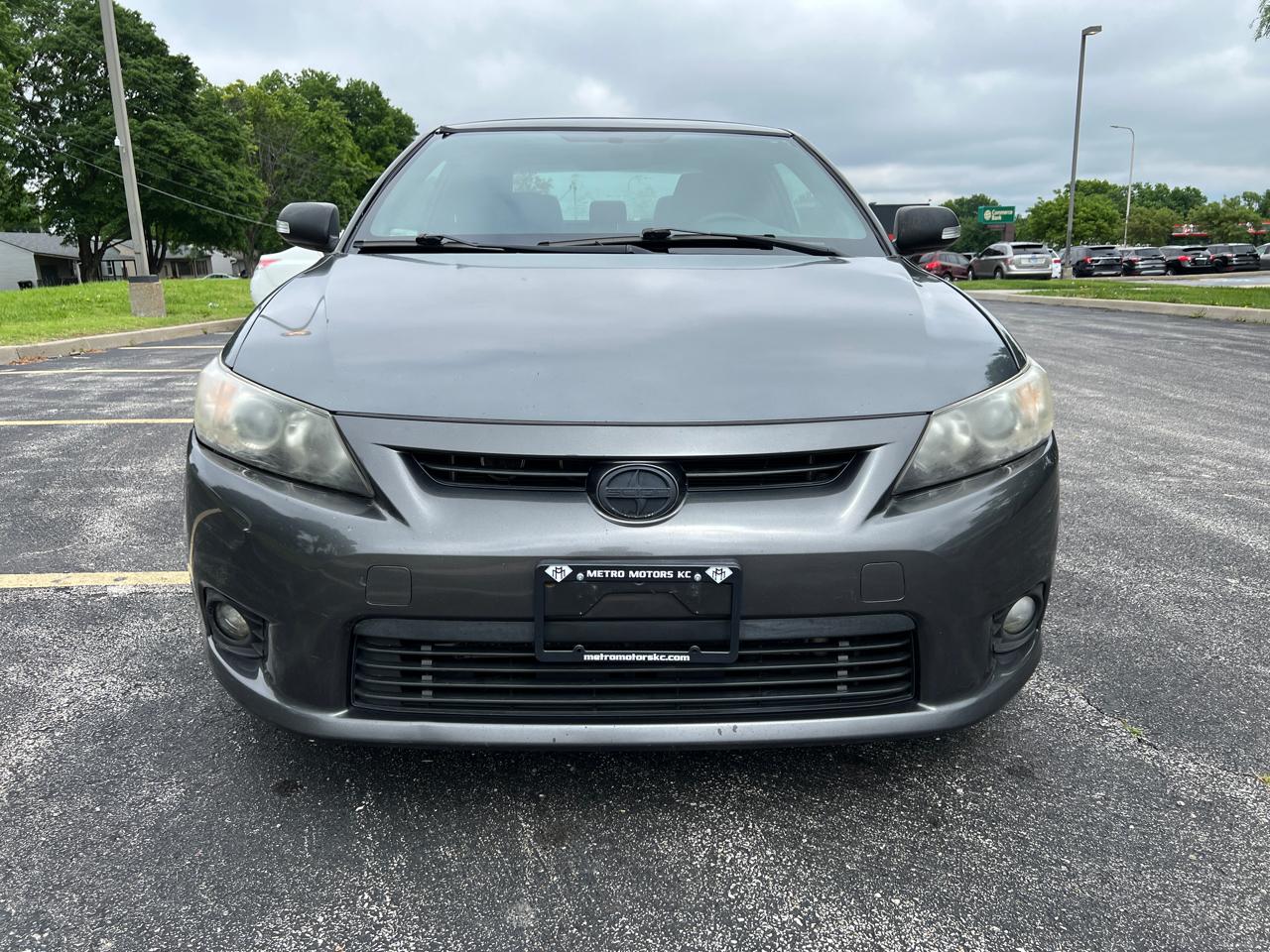Scion tC 2dr HB Auto (Natl) 2011