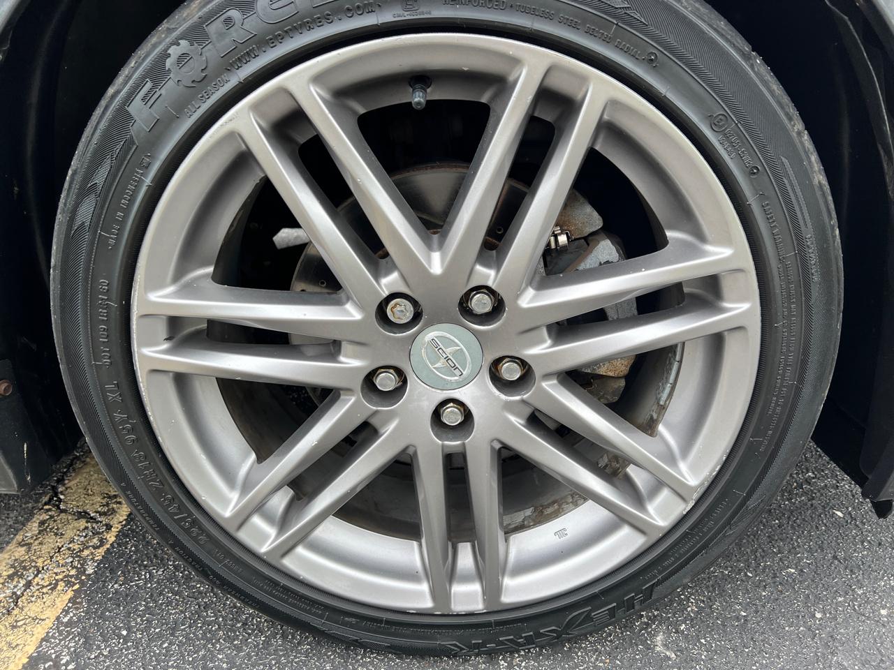 Scion tC 2dr HB Auto (Natl) 2011