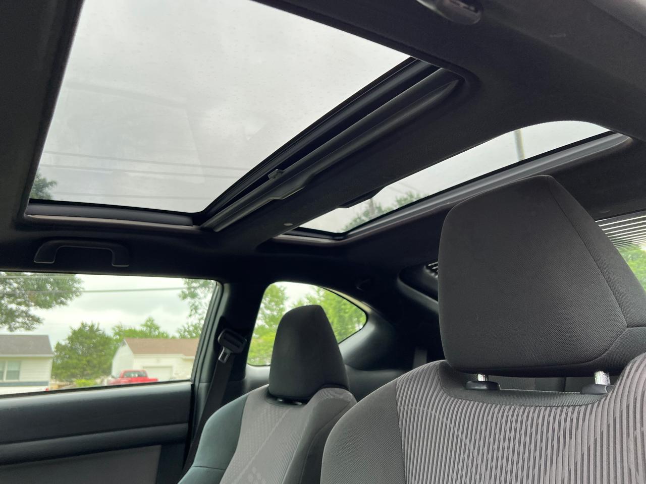 Scion tC 2dr HB Auto (Natl) 2011
