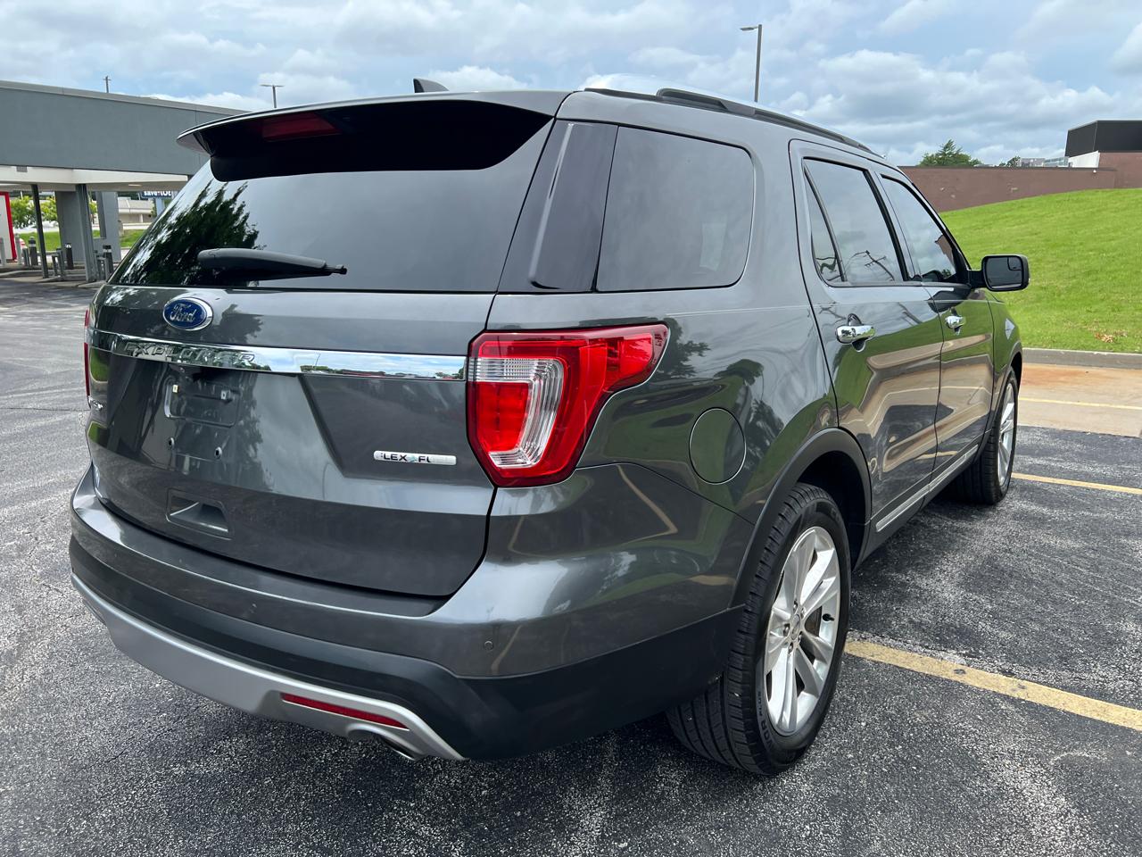 Ford Explorer FWD 4dr Limited 2016