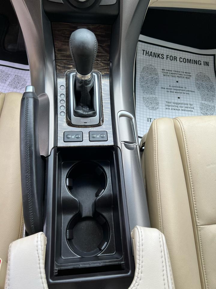 Acura TL 4dr Sdn Auto 2WD 2013