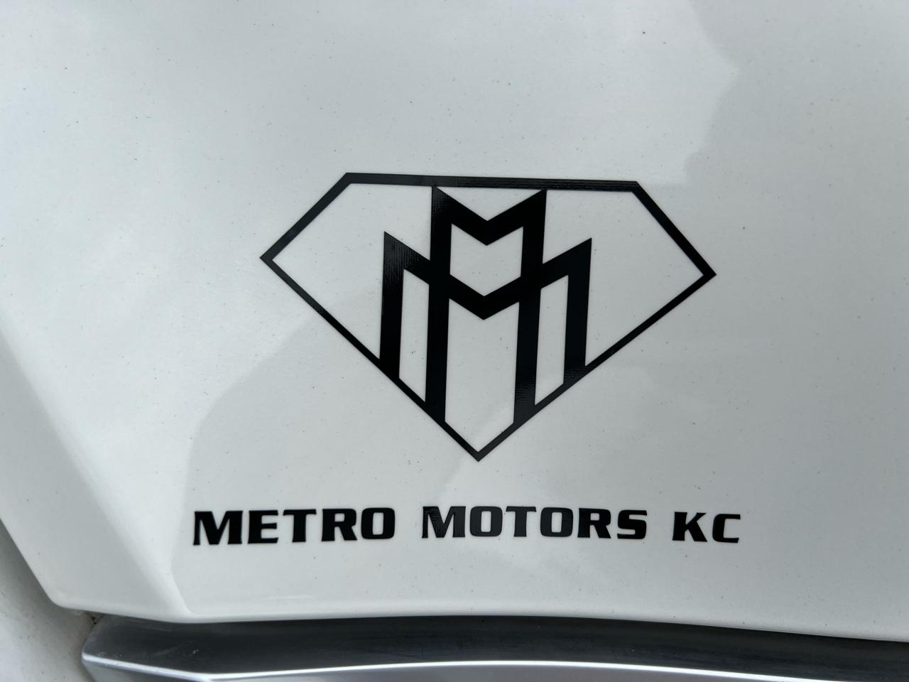 Acura TL 4dr Sdn Auto 2WD 2013