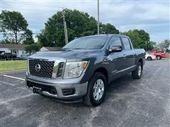 2017 Nissan Titan 