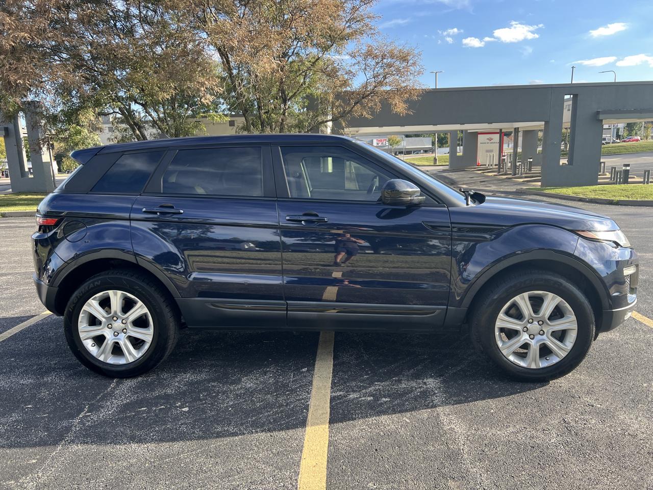 Land Rover Range Rover Evoque 5dr HB SE 2016