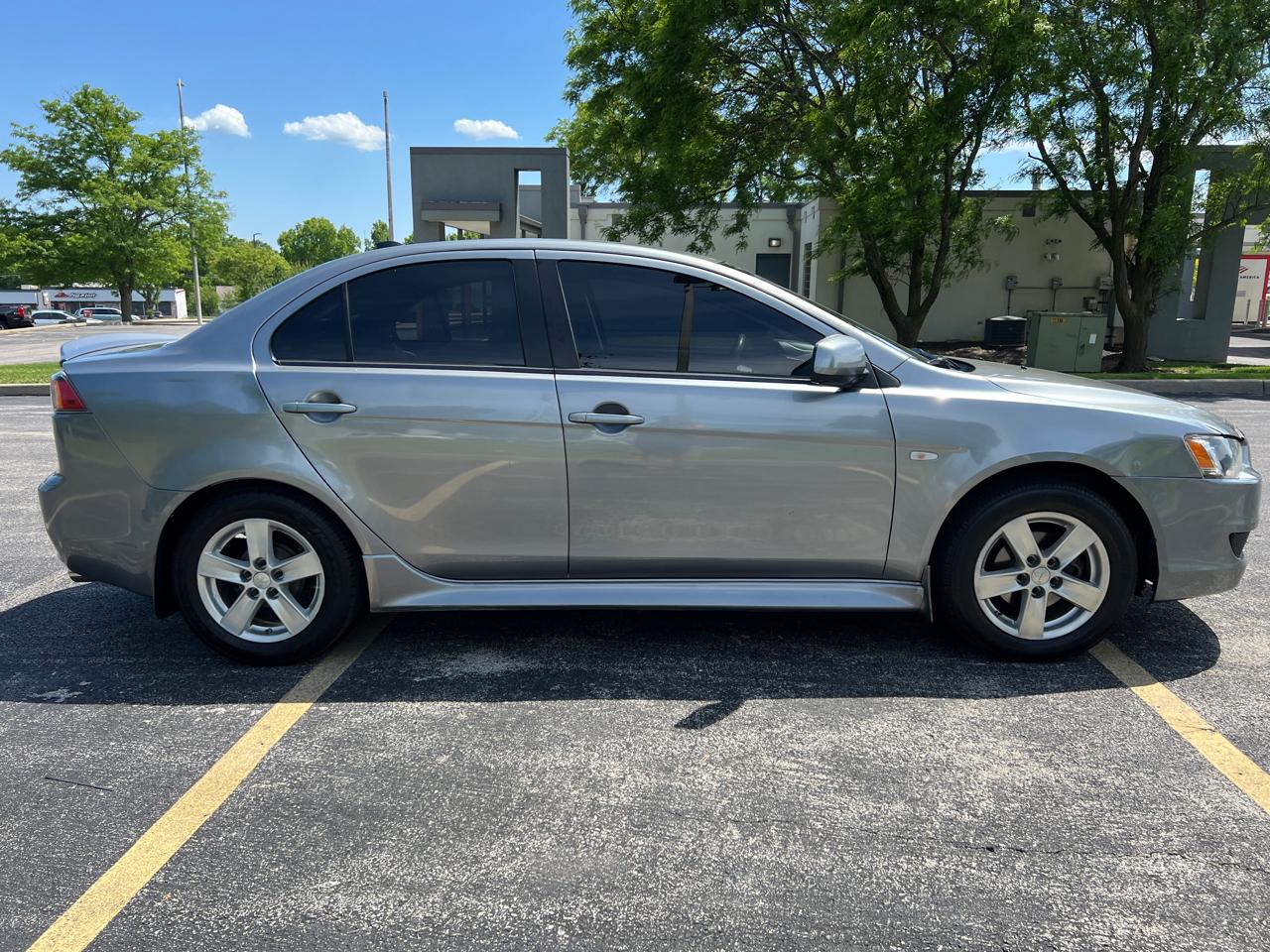 Mitsubishi Lancer 4dr Sdn Man ES FWD 2013