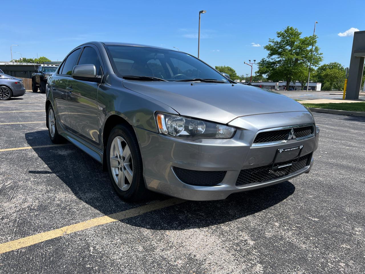 Mitsubishi Lancer 4dr Sdn Man ES FWD 2013