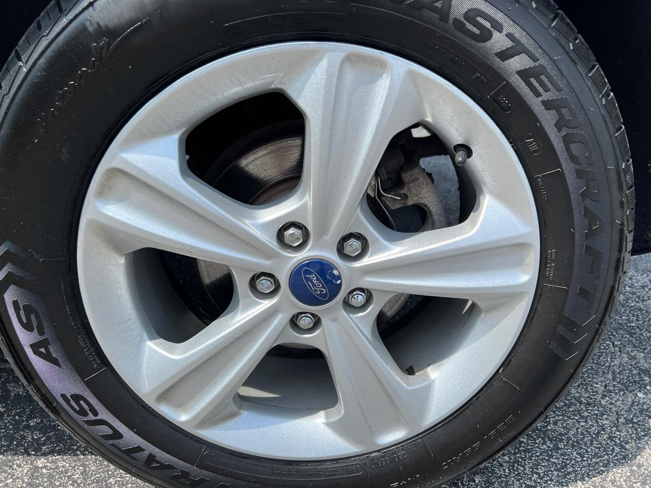 Ford Escape FWD 4dr SE 2014