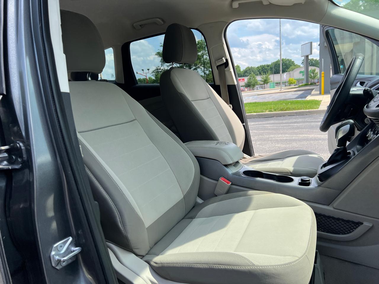 Ford Escape FWD 4dr SE 2014