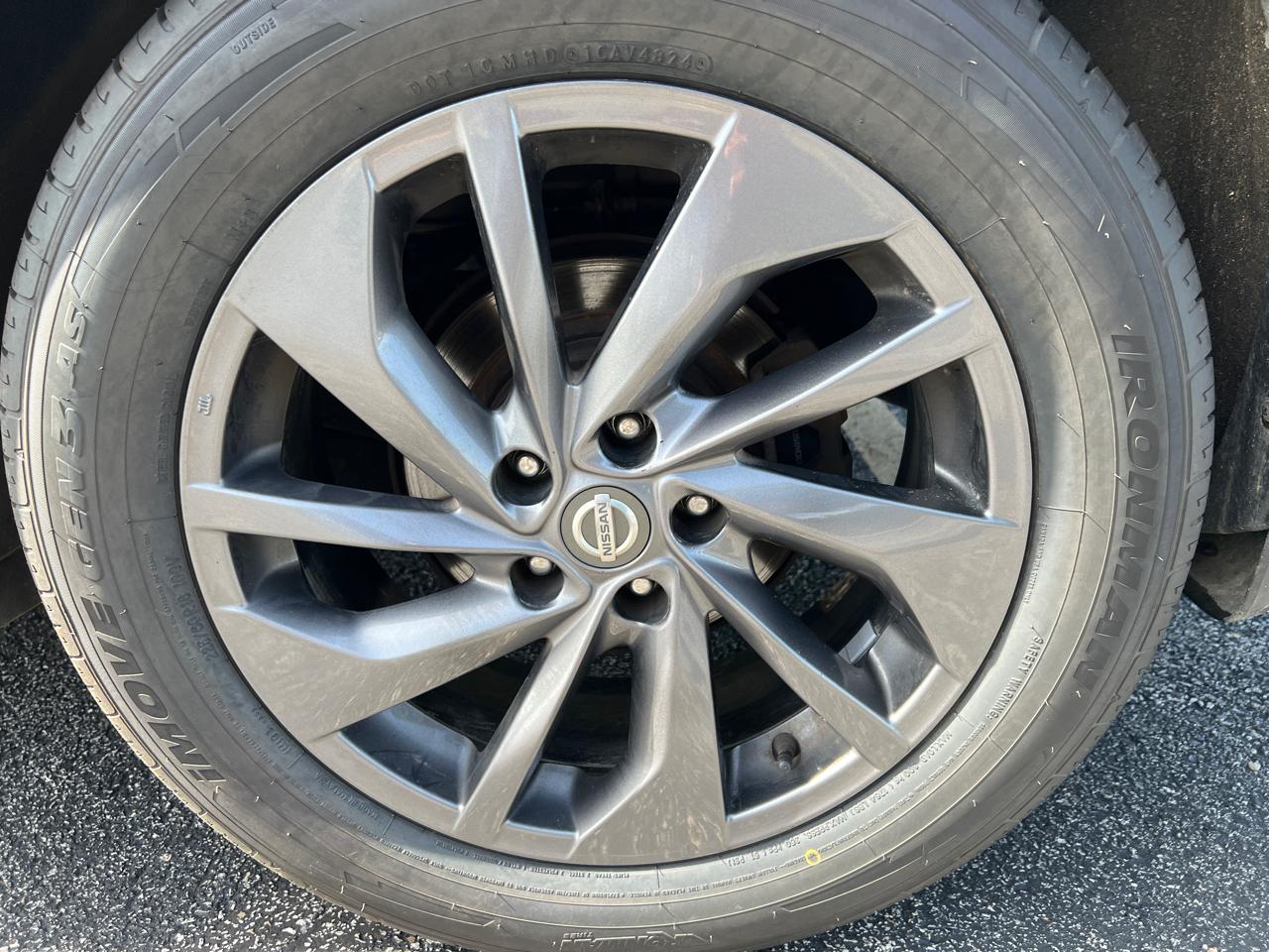 Nissan Rogue FWD 4dr SL 2016