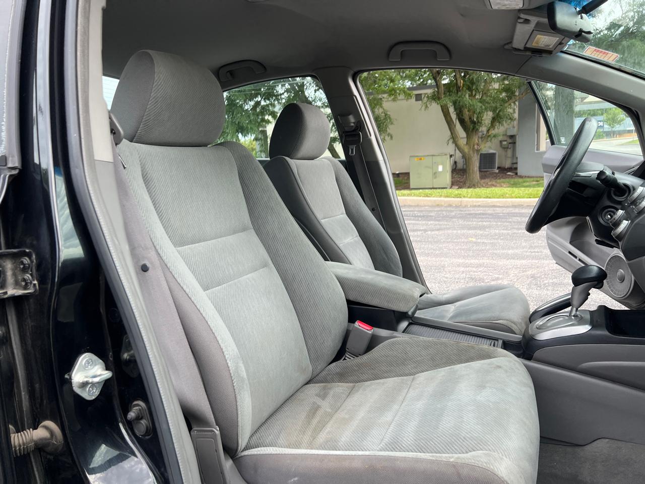 Honda Civic Sdn 4dr Auto LX 2010