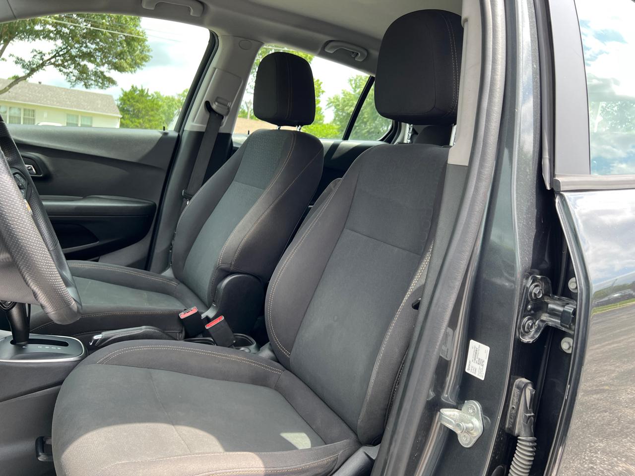 Chevrolet Trax FWD 4dr LS 2019