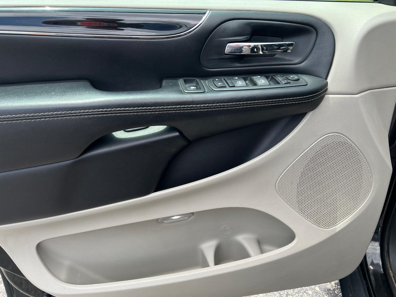 Dodge Grand Caravan SXT Wagon 2019