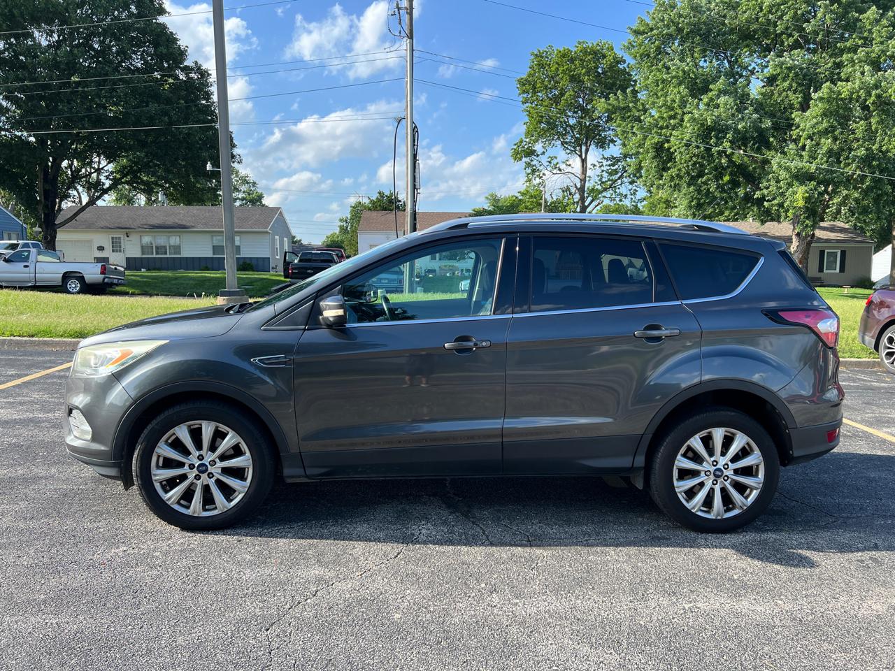Ford Escape Titanium FWD 2017