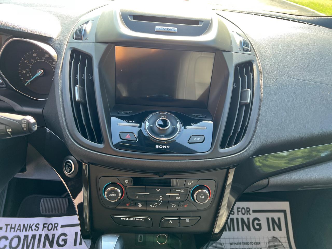 Ford Escape Titanium FWD 2017