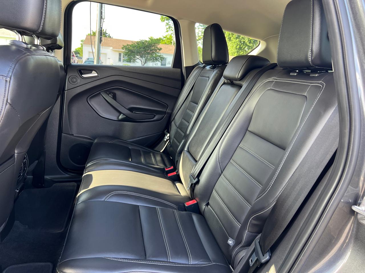 Ford Escape Titanium FWD 2017