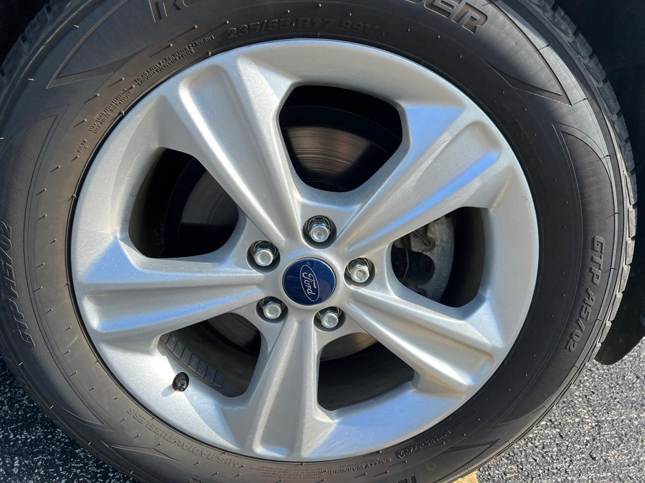 Ford Escape FWD 4dr SE 2014