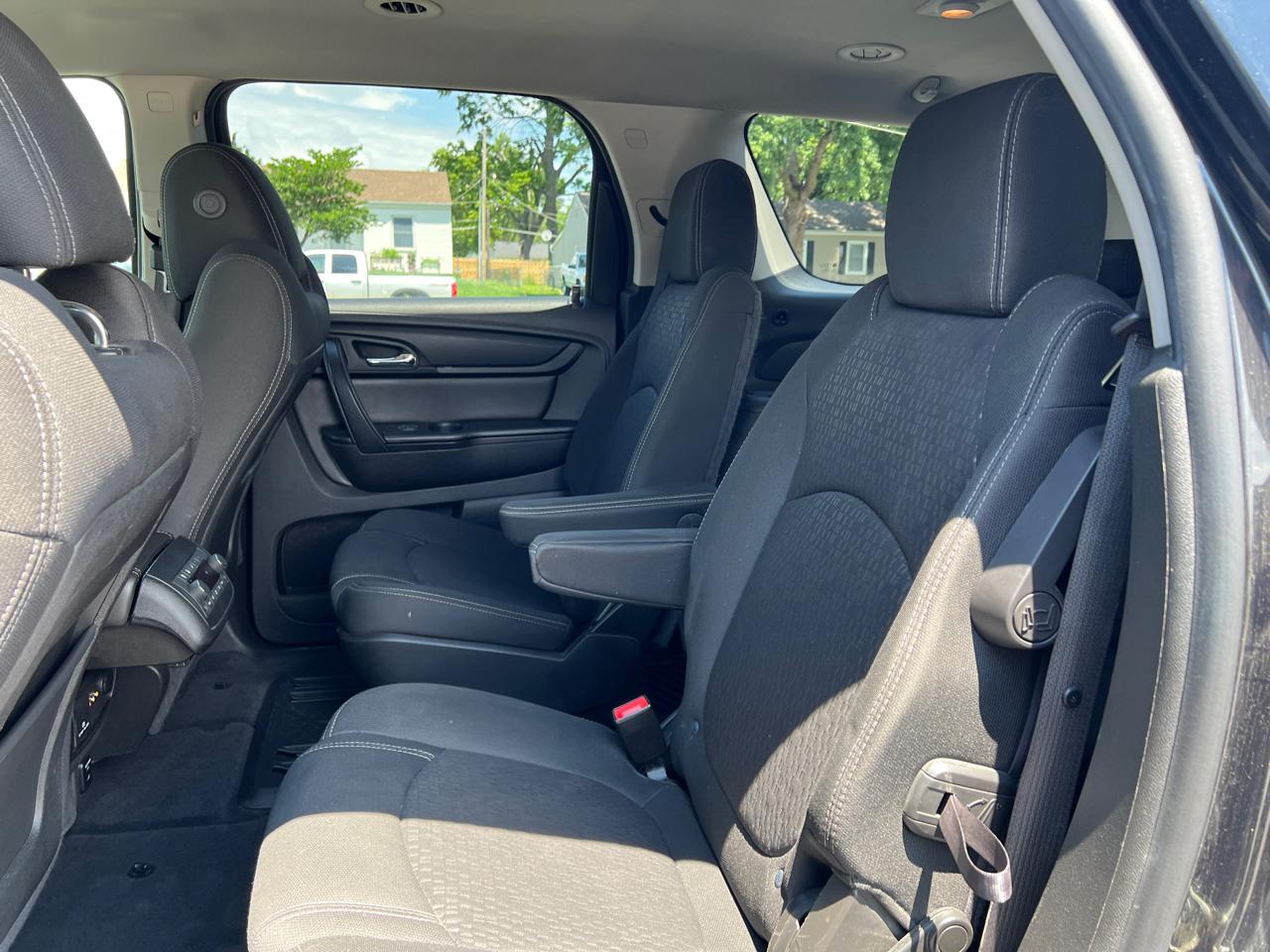 GMC Acadia FWD 4dr SLE2 2014