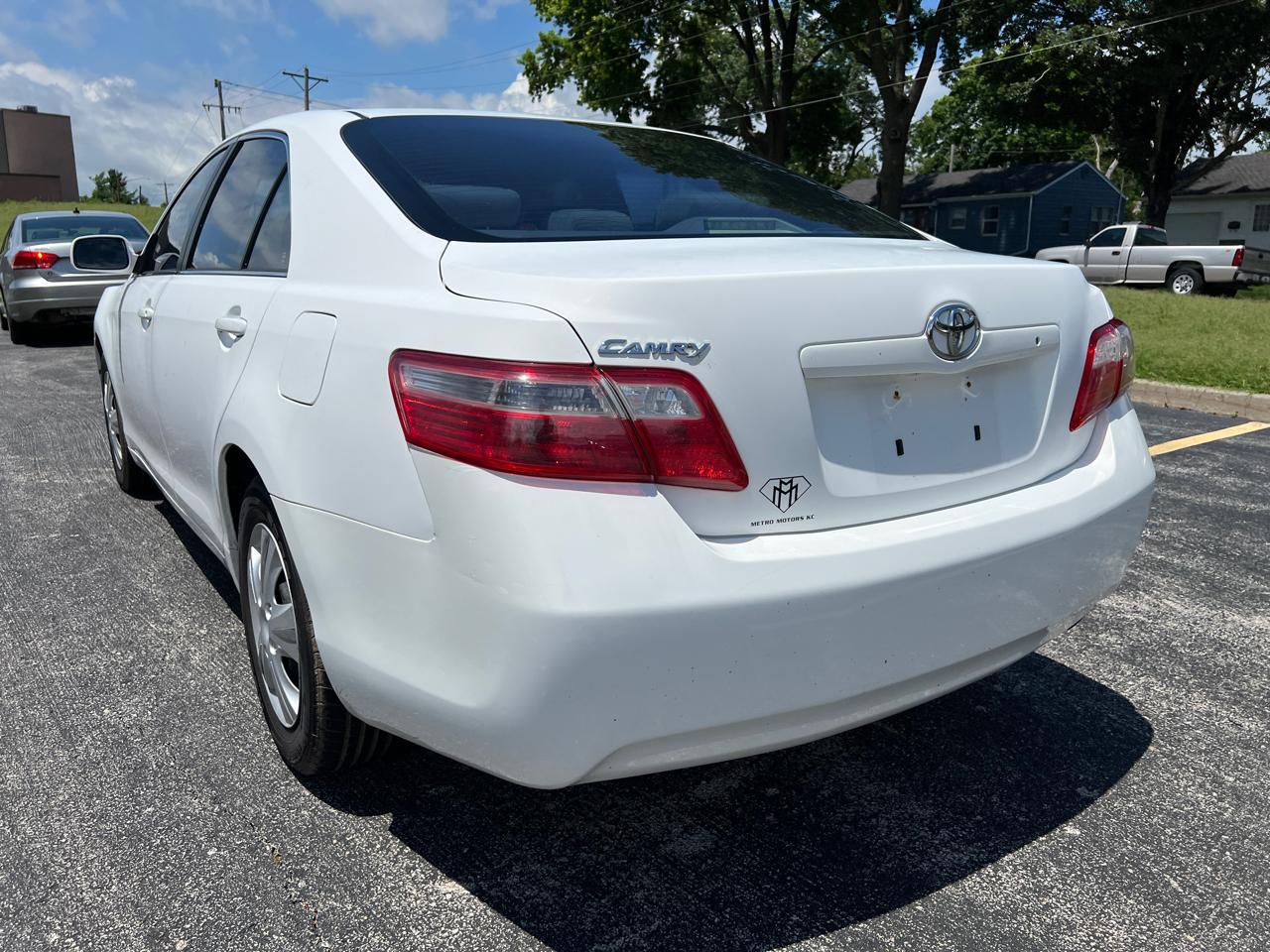 Toyota Camry 4dr Sdn I4 Auto LE (Natl) 2008