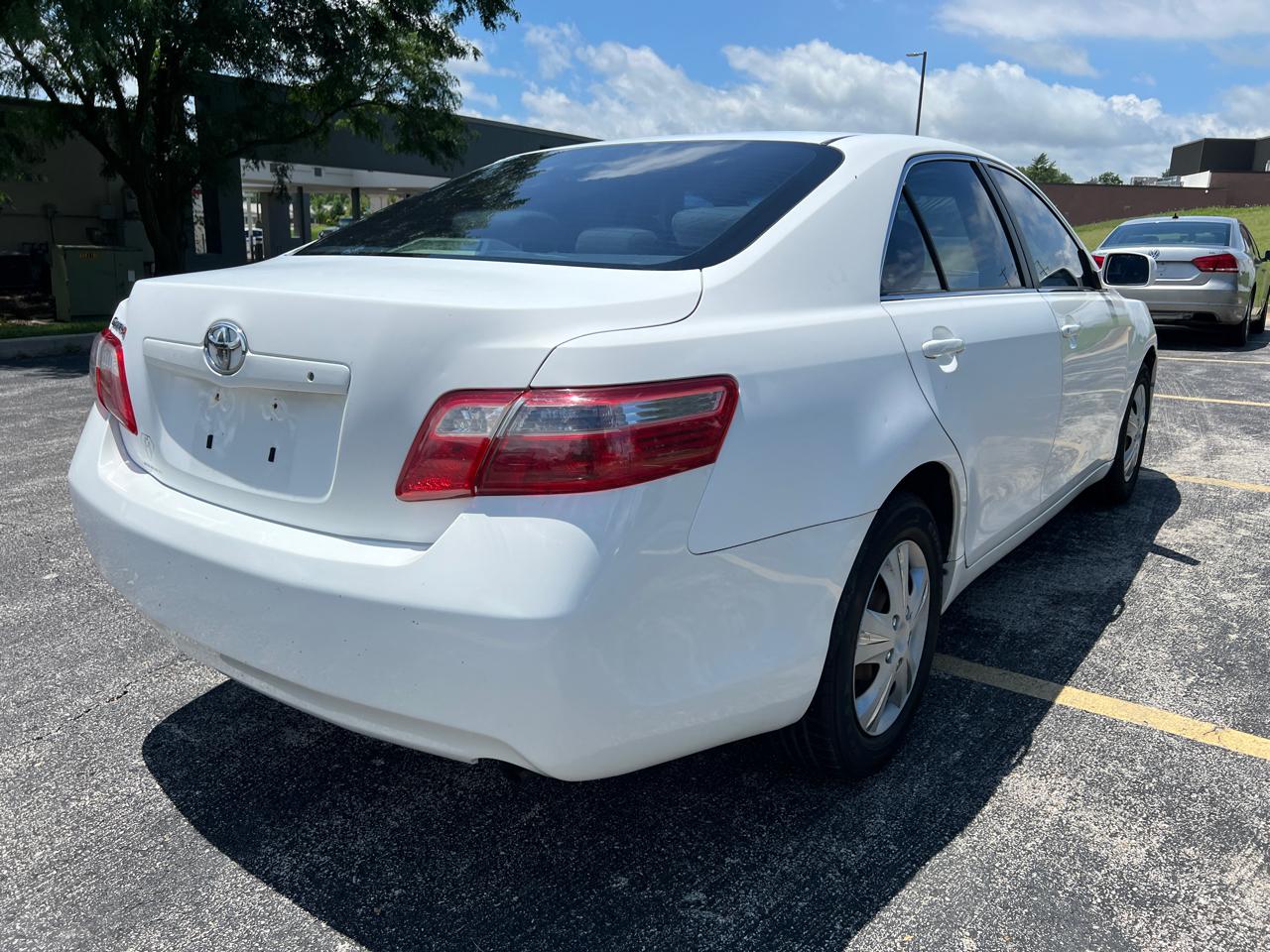 Toyota Camry 4dr Sdn I4 Auto LE (Natl) 2008