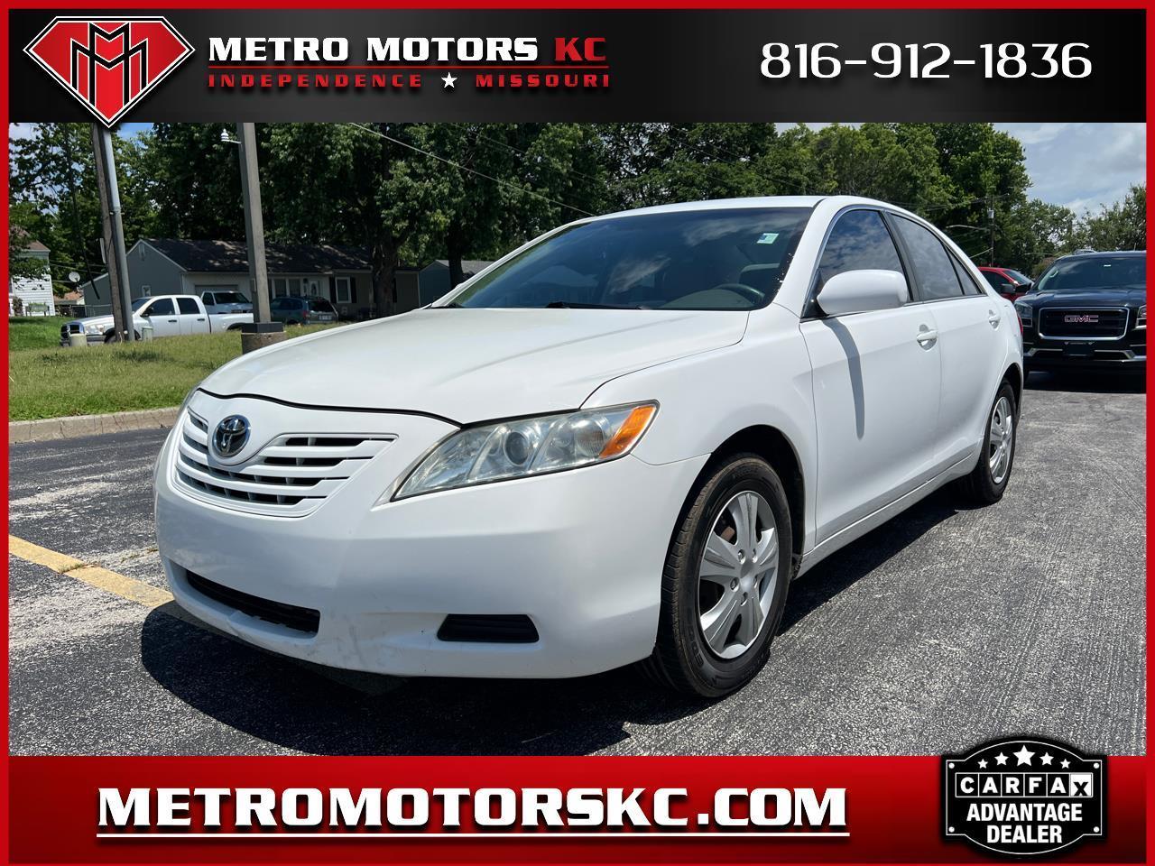 Toyota Camry 4dr Sdn I4 Auto LE (Natl) 2008