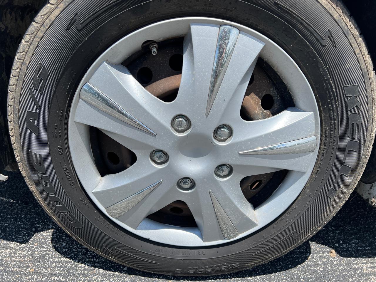 Toyota Camry 4dr Sdn I4 Auto LE (Natl) 2008