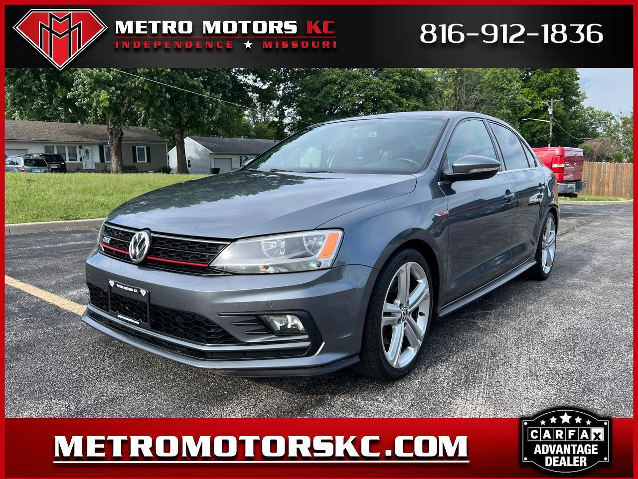2016 Volkswagen Jetta Sedan 4dr Auto 2.0T GLI SE