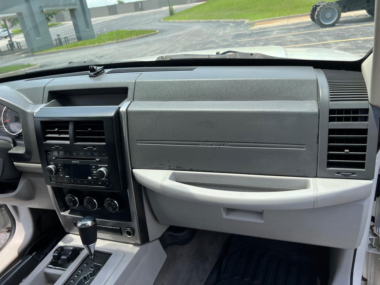 Jeep Liberty 4WD 4dr Sport 2008