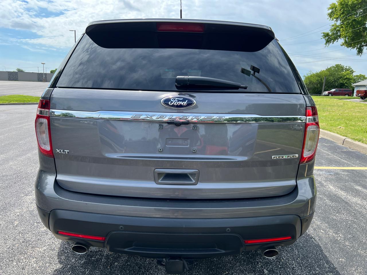 Ford Explorer FWD 4dr XLT 2013