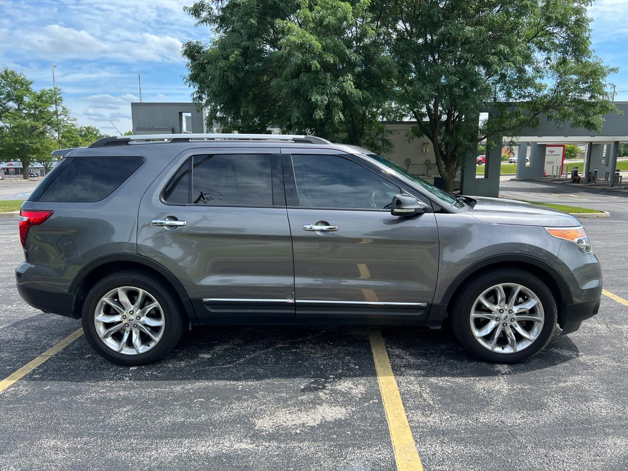 Ford Explorer FWD 4dr XLT 2013