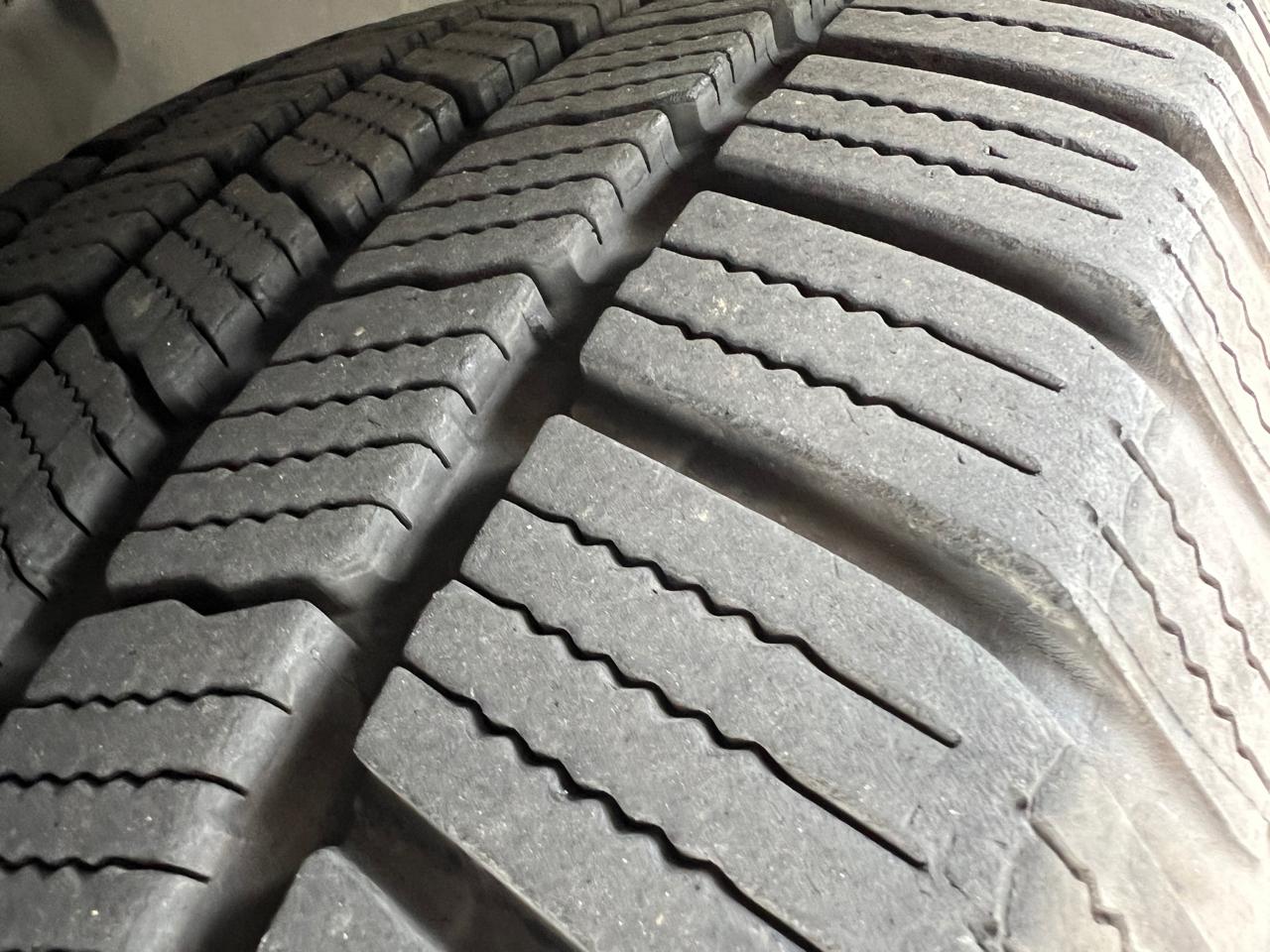 Ford Explorer FWD 4dr XLT 2013