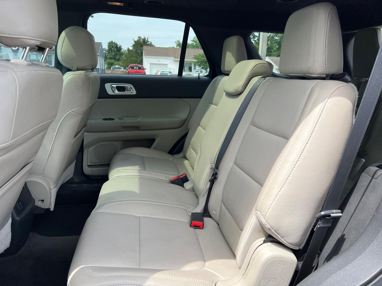 Ford Explorer FWD 4dr XLT 2013