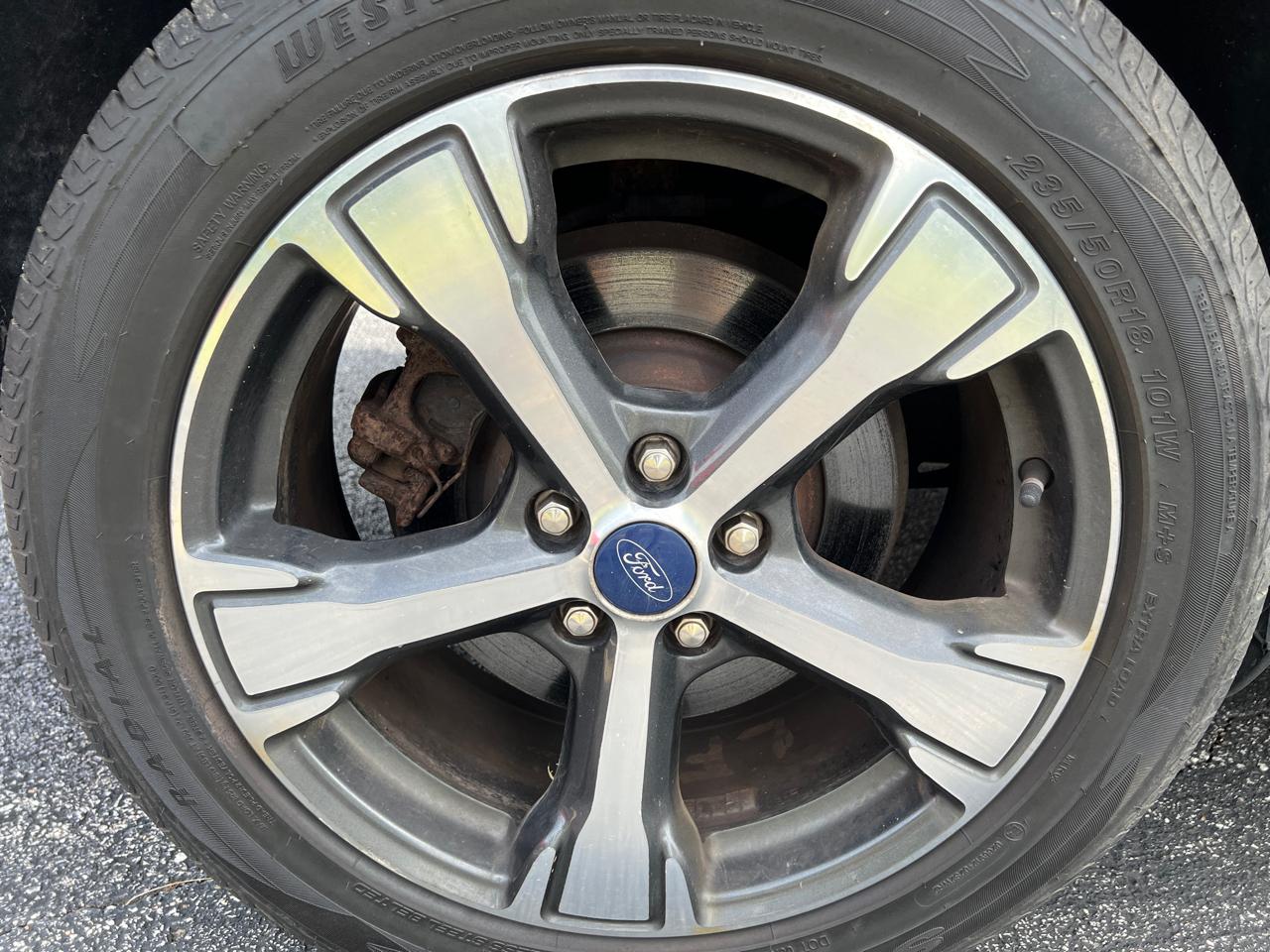 Ford Escape SEL 4WD 2018