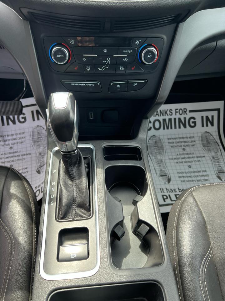 Ford Escape SEL 4WD 2018