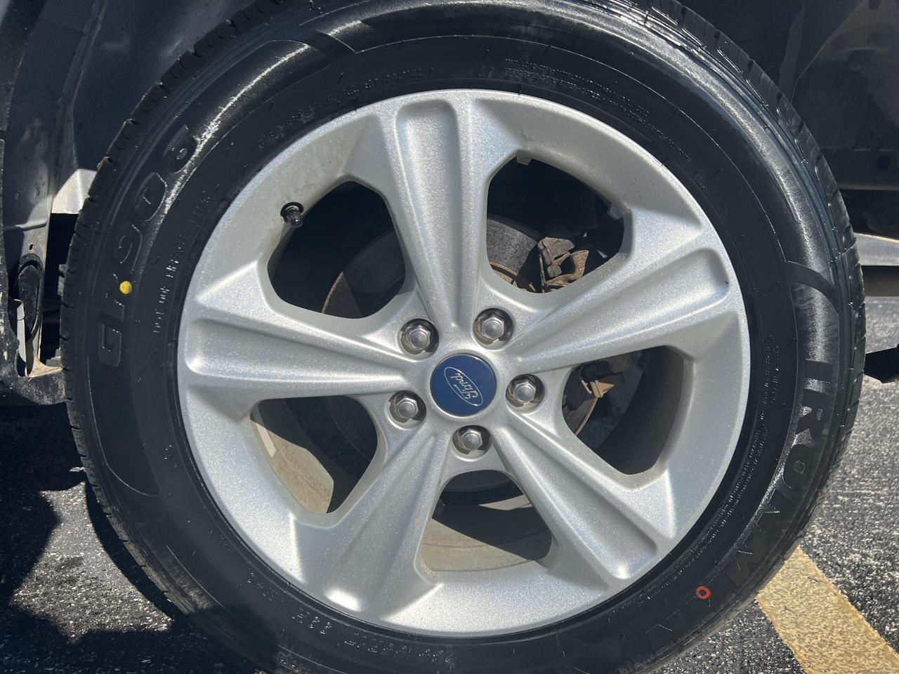 Ford Escape FWD 4dr SE 2014