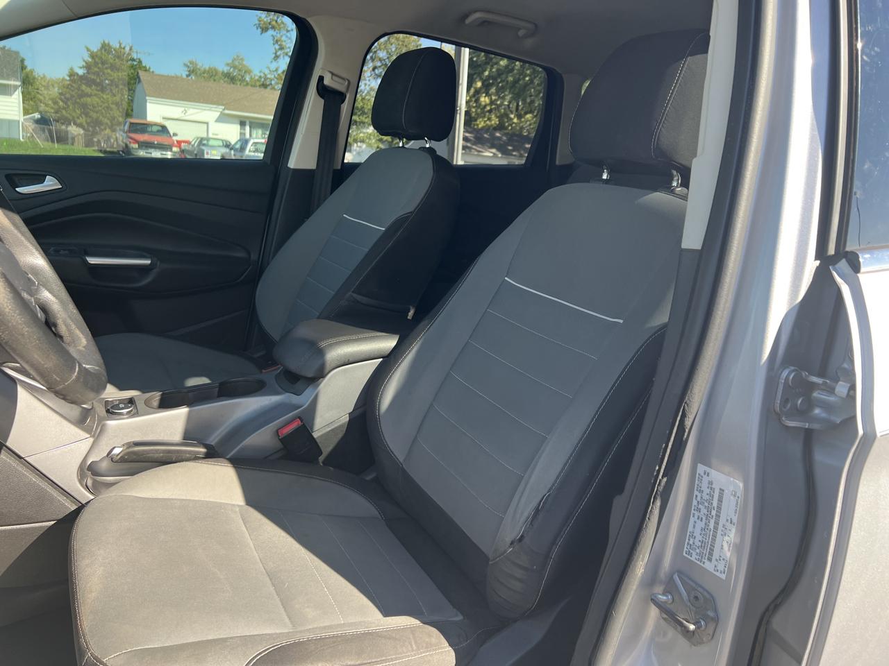 Ford Escape FWD 4dr SE 2014