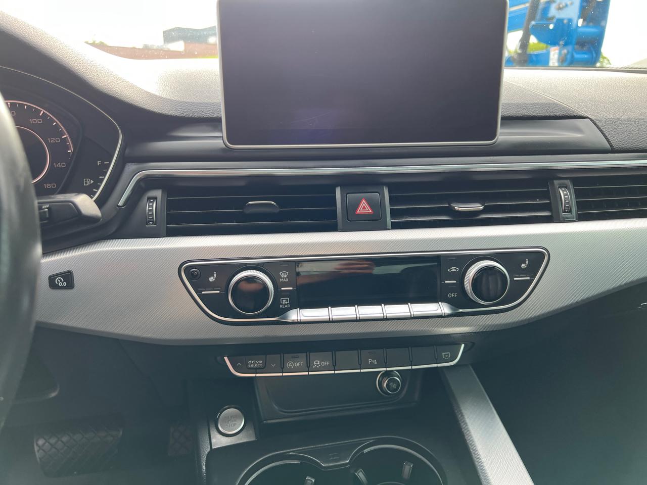 Audi A4 2.0 TFSI Auto Premium Plus quattro AWD 2017