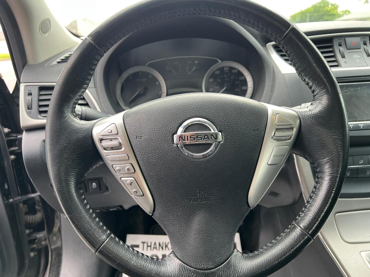 Nissan Sentra 4dr Sdn I4 CVT SV 2015
