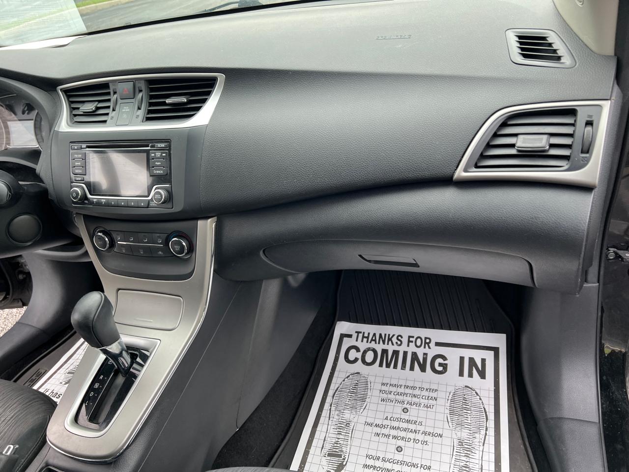 Nissan Sentra 4dr Sdn I4 CVT SV 2015