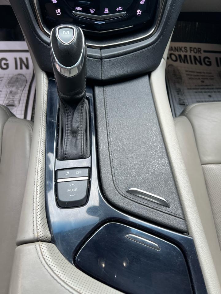 Cadillac CTS Sedan 4dr Sdn 2.0L Turbo Luxury RWD 2015