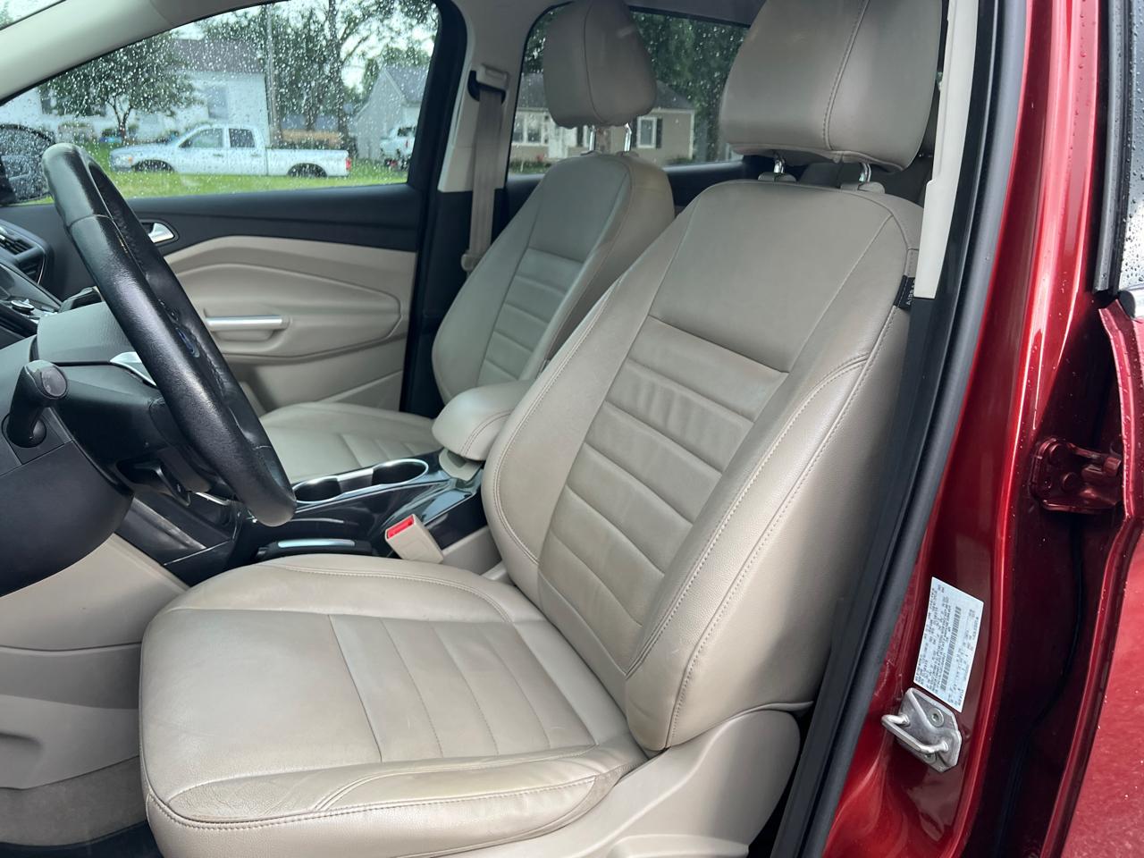 Ford Escape 4WD 4dr Titanium 2014
