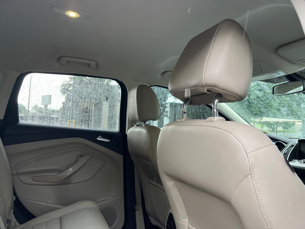 Ford Escape 4WD 4dr Titanium 2014