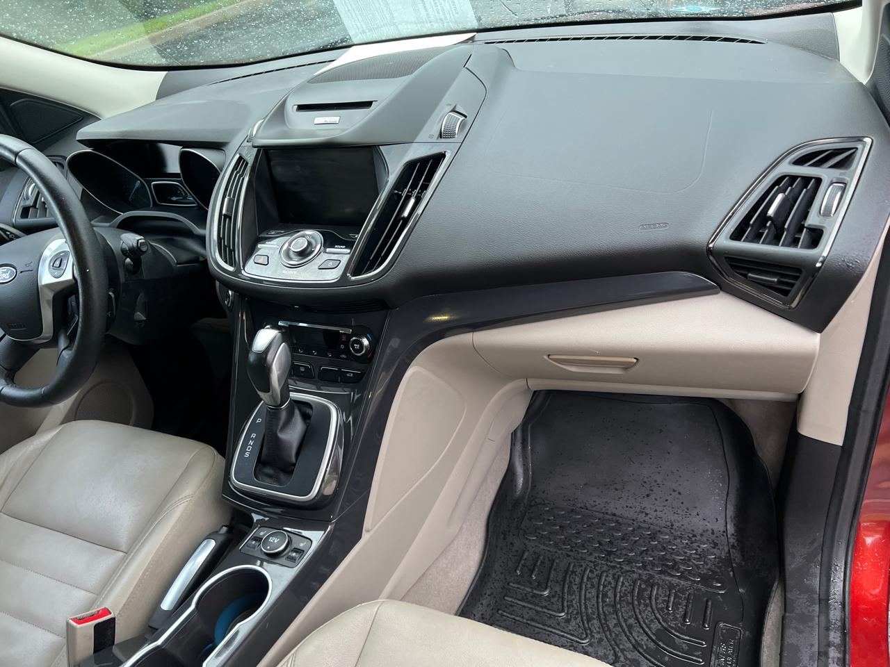 Ford Escape 4WD 4dr Titanium 2014